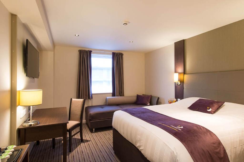 Premier Inn Lancaster Buitenkant foto