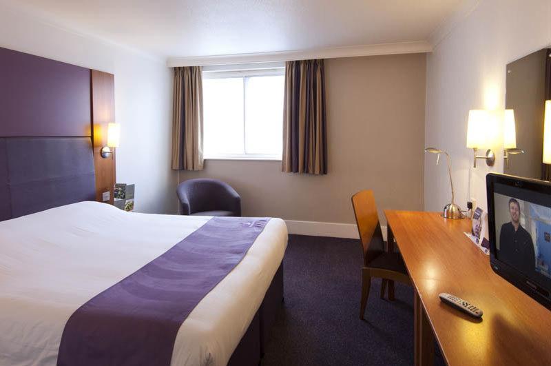 Premier Inn Lancaster Buitenkant foto