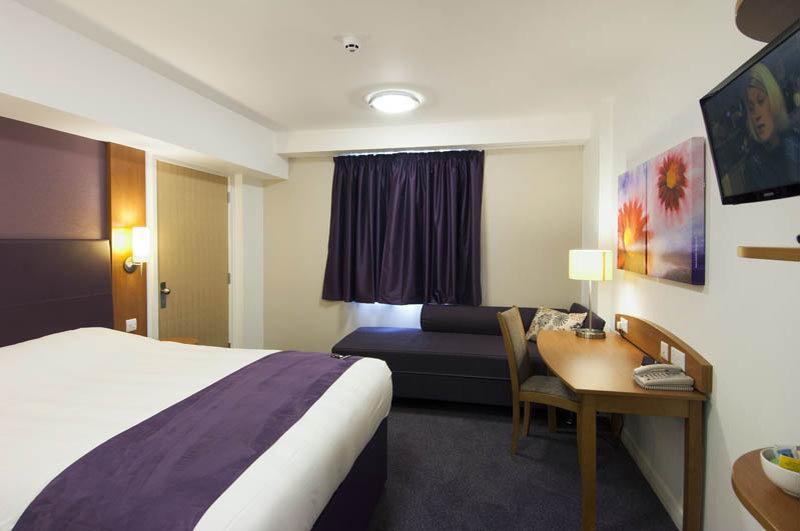 Premier Inn Lancaster Buitenkant foto